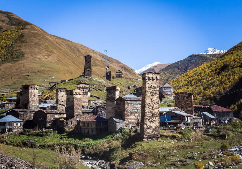  Ushguli, plus haut village d'Europe en Géorgie - Journal des Nomades