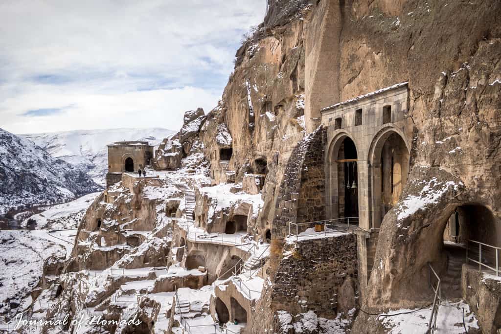 Vardzia, orașul peșterii din Georgia - Jurnalul Nomazilor