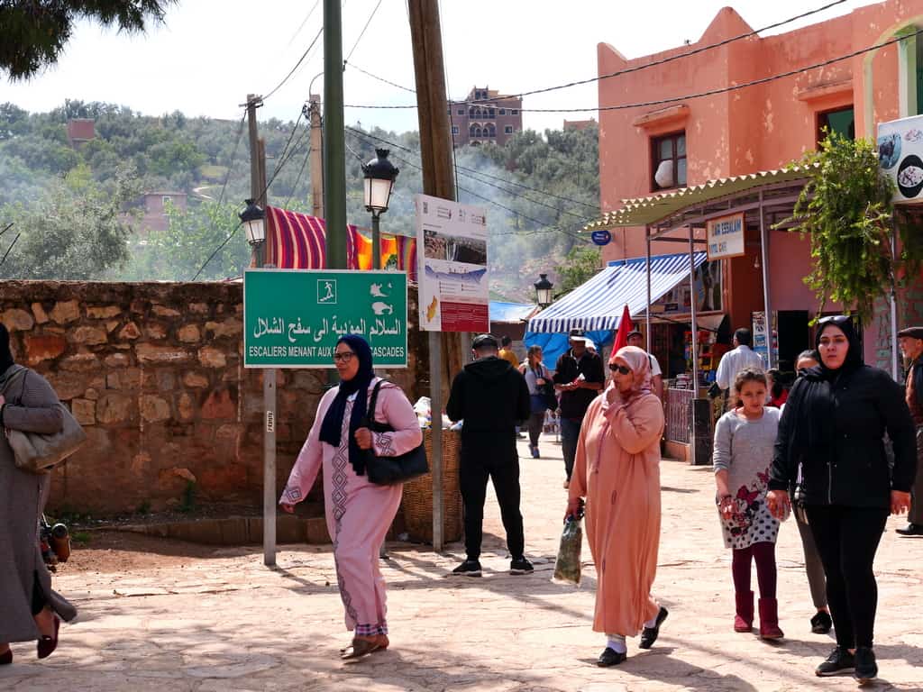 How to visit the Ouzoud Waterfalls in Morocco: 16 things you need to know 6 Ouzoud waterfalls entrance - beginning of the path Ouzoud waterfalls - upper area ouzoud waterfalls - Journal of Nomads