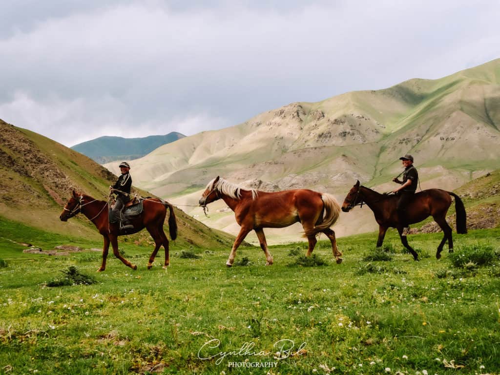Kyrgyzstan Horseback riding: Everything you need to know about horse riding in Kyrgyzstan+ the 9 best horse Riding destinations