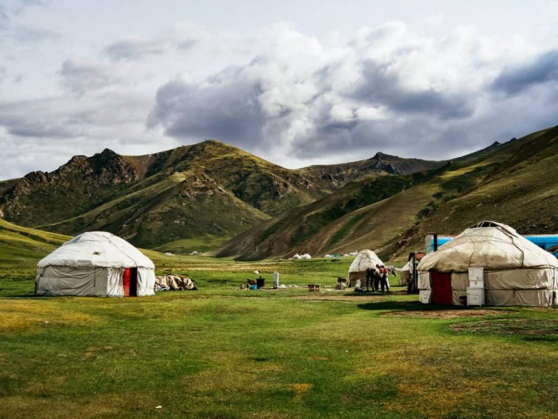 Kyrgyzstan Travel Guide - Backpacking in Kyrgyzstan