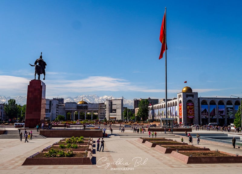 Ala too square - Top attractions in Bishkek