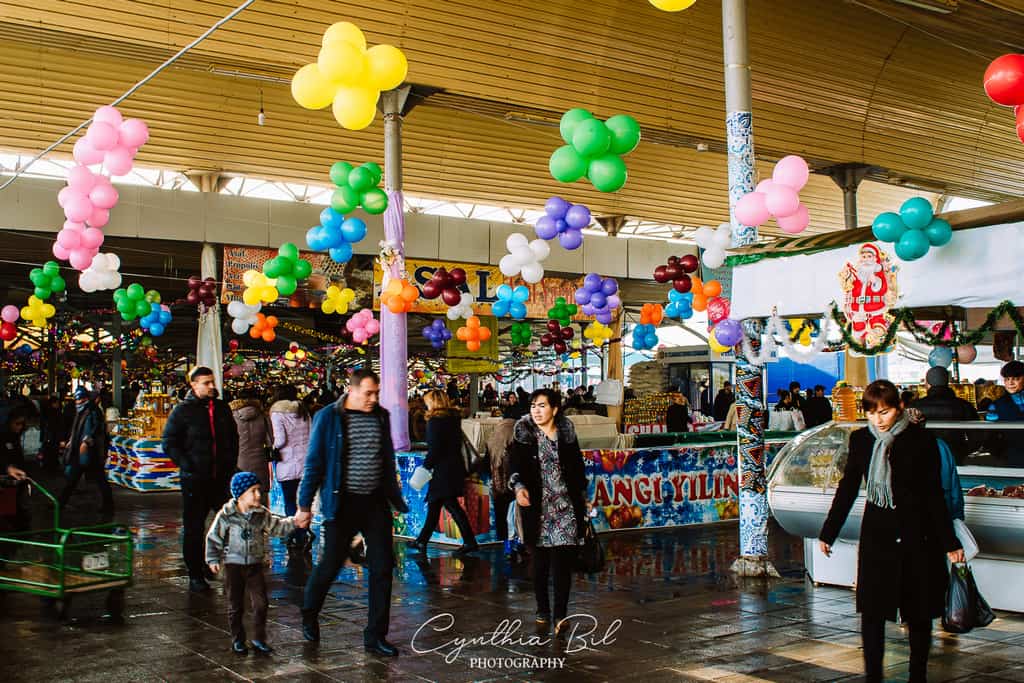 Shopping at Chorsu Bazaar, top things to do in Tashkent Uzbekistan