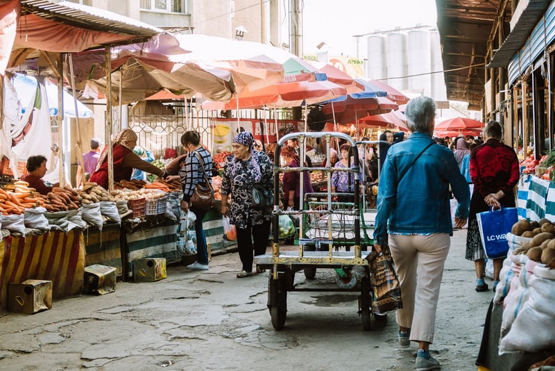 why you should visit the Osh Bazaar