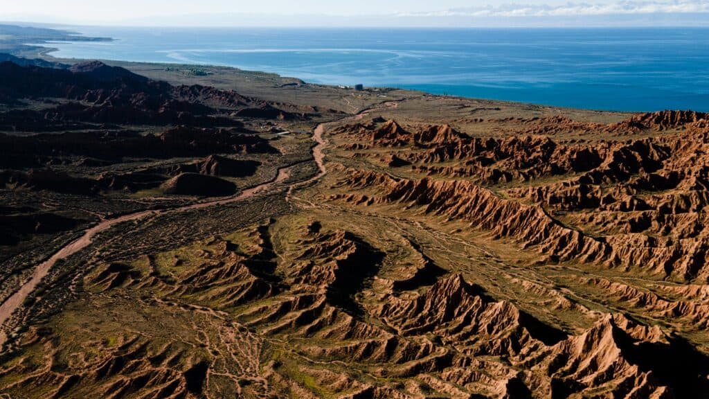 The best things to do around Issyk Kul Lake in Kyrgyzstan: Highlights, Hiking & one-week itinerary