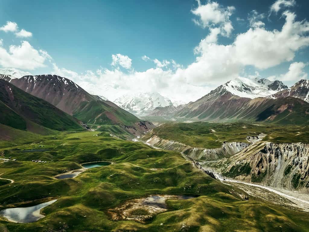 Tolpar Kol Lake - Lenin Peak Basecamp -