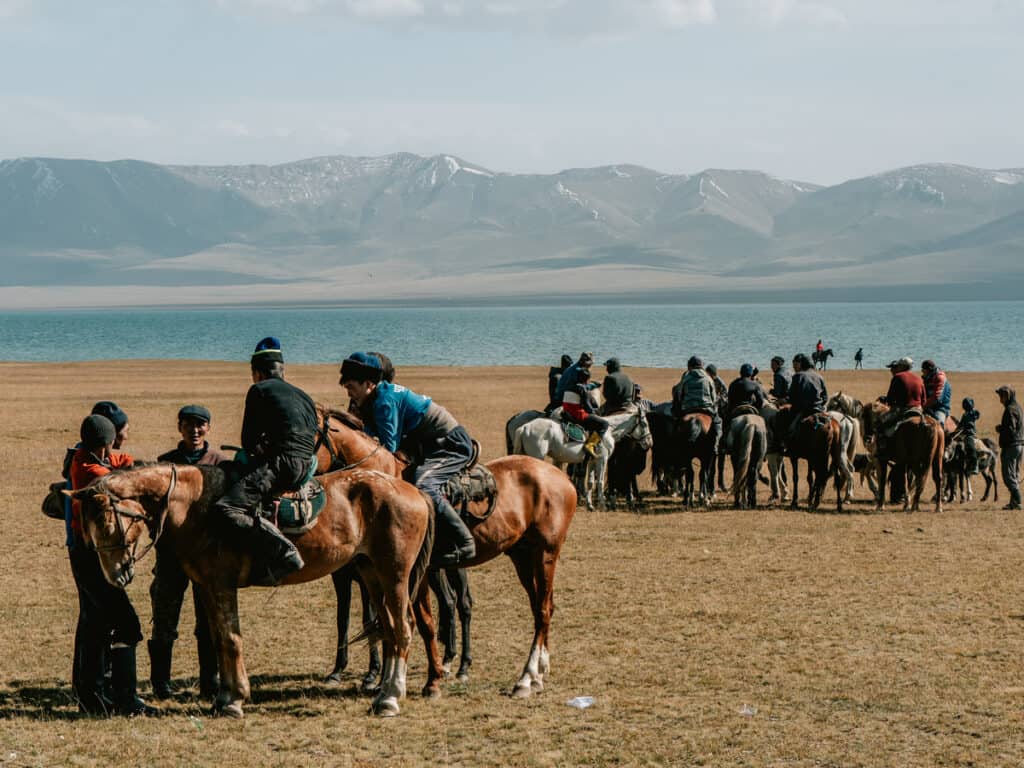 Kyrgyzstan Travel Guide - Kyrgyzstan Culture - Best experiences Kyrgyzstan - Journal of Nomads