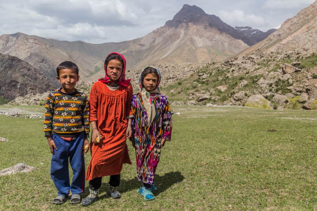 Hiking in Tajikistan: 6 Mighty Mountain Trails to Explore 36 hiking in Tajikistan - Journal of Nomads