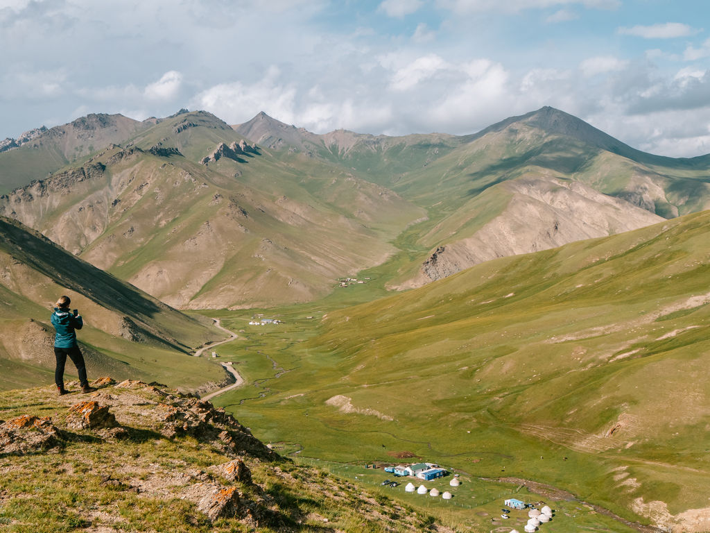 Things to do in Tash Rabat - Hikes in Tash Rabat - Tash Rabat Viewpoint - The Complete Guide to Tash Rabat Kyrgyzstan - Journal of Nomads