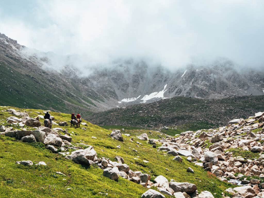 Kyrgyzstan Horseback riding: Everything you need to know about horse riding in Kyrgyzstan+ the 9 best horse Riding destinations