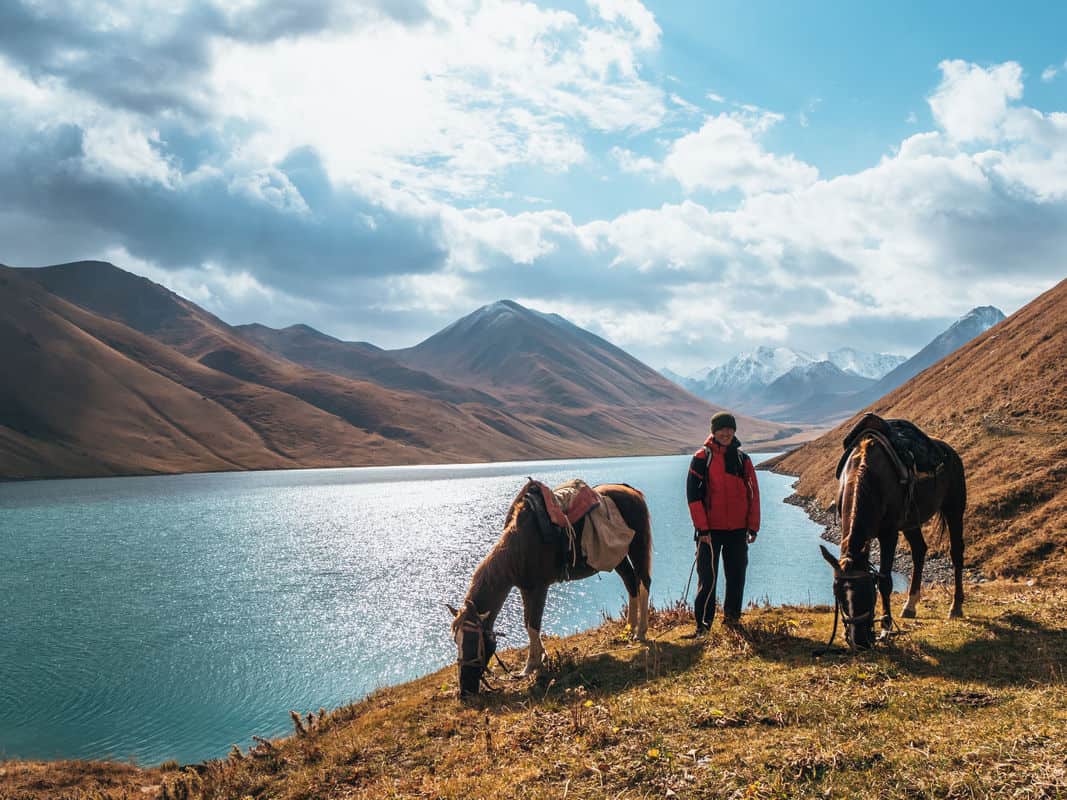 Kol Ukok - Son Kul - Chelpek Lakes - Zhashyl Kul - Ydryk Lakes - Horse Riding in Kyrgyzstan - Best destinations horseback trek Kyrgyzstan - Horse riding Song Kul Naryn