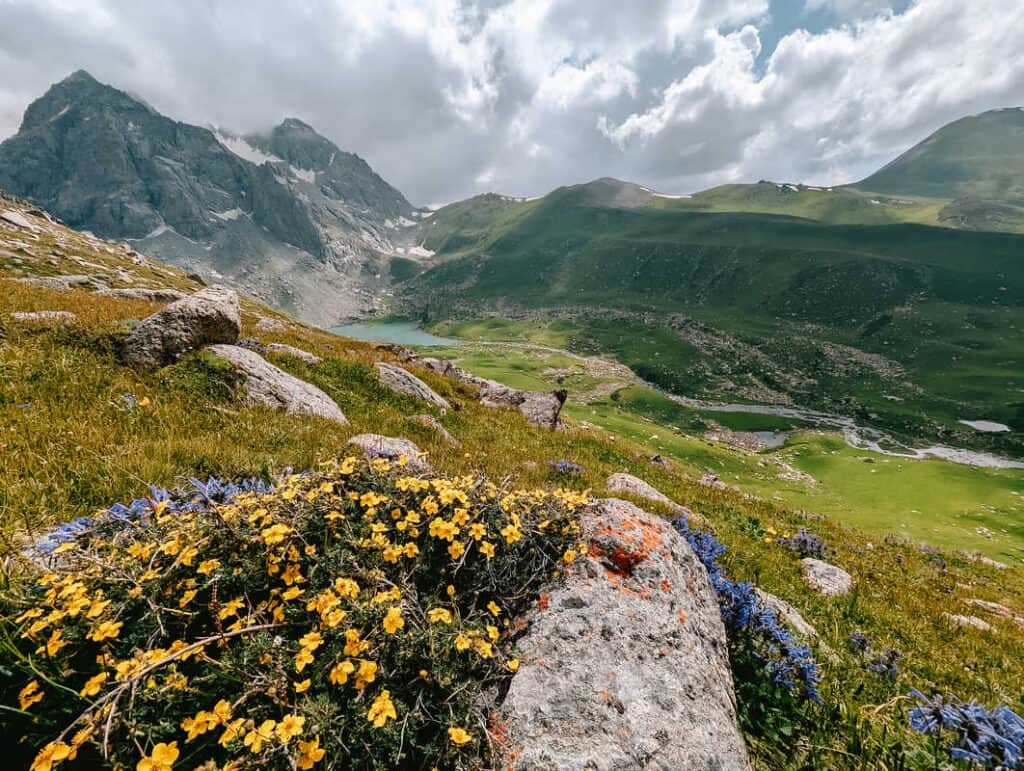 Kyrgyzstan Horseback riding: Everything you need to know about horse riding in Kyrgyzstan+ the 9 best horse Riding destinations