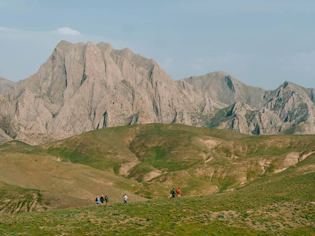 Uzbekistan Travel Itinerary (2026): 1, 2, 3 & 4 Week Travel Routes + Tips 83 Avontuurlijke Rondreis Oezbekistan - Oezbekistan Reizen - Nuratau gebergte
