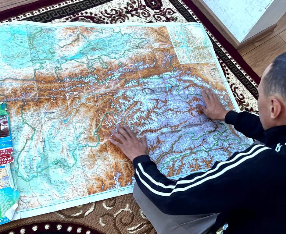 Travelling the Pamir Highway in Tajikistan - safety in Tajikistan - maps - Journal of Nomads
