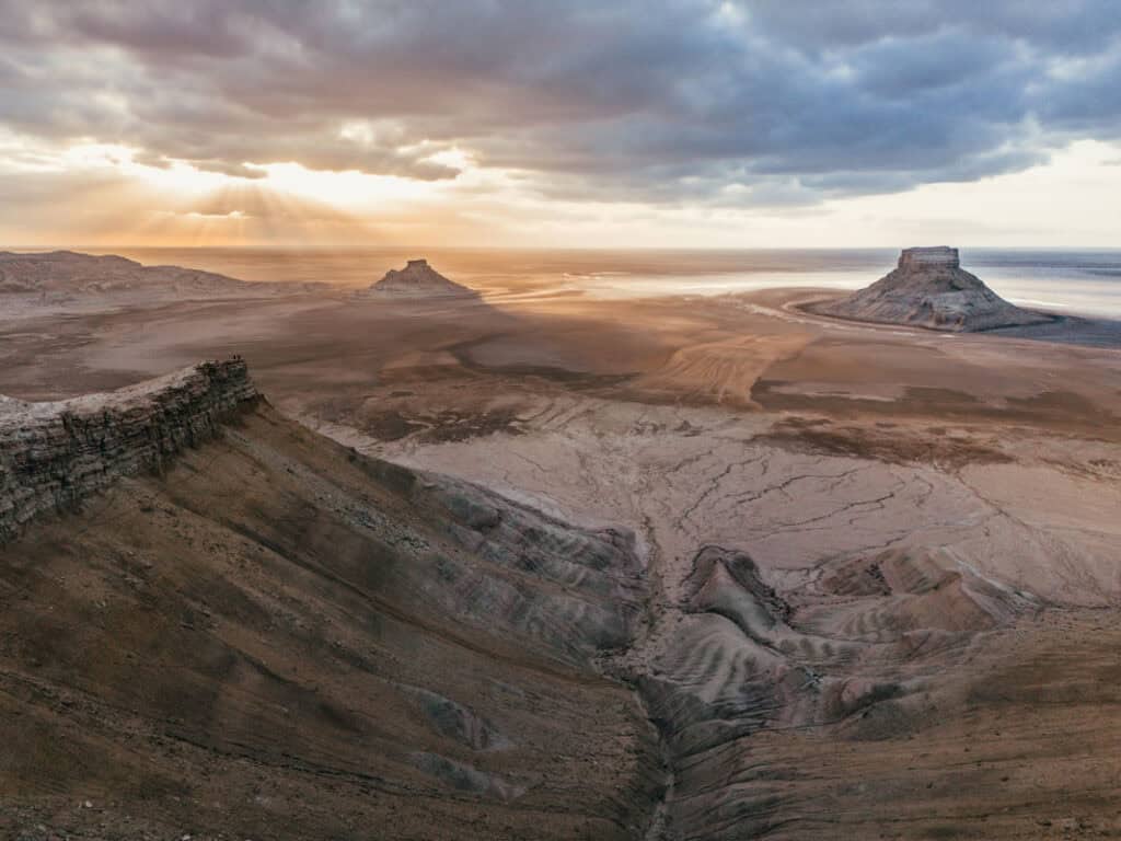 Mangystau Kazakhstan: Complete Travel Guide (2026) to Bozzhyra, Torysh, Sherkala & More 2 Karynzharyk Mangystau Travel Guide - Mangystau itinerary - Mangystau Kazakhstan - Journal of Nomads